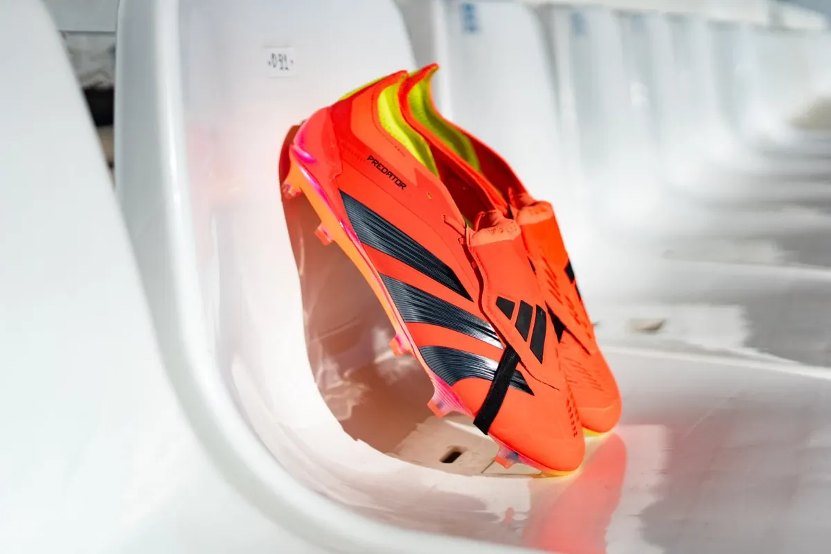 adidas Predator Elite vs adidas Predator Accuracy