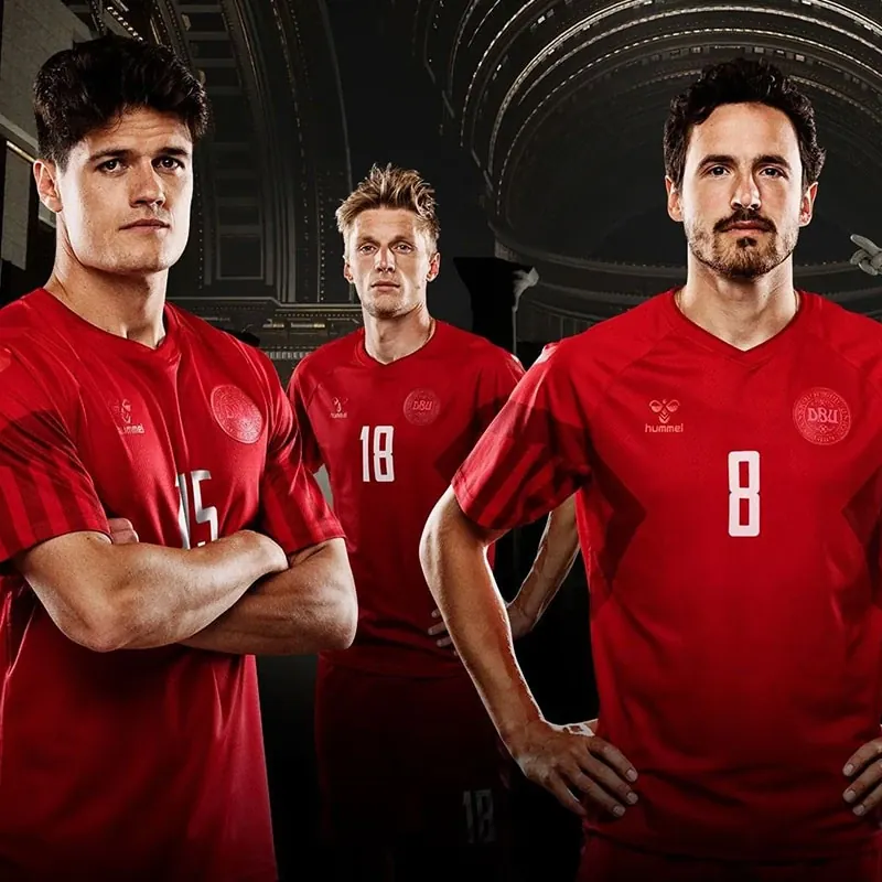 post card post-todas-las-camisetas-del-mundial-qatar-hummel-dinamarca.webp