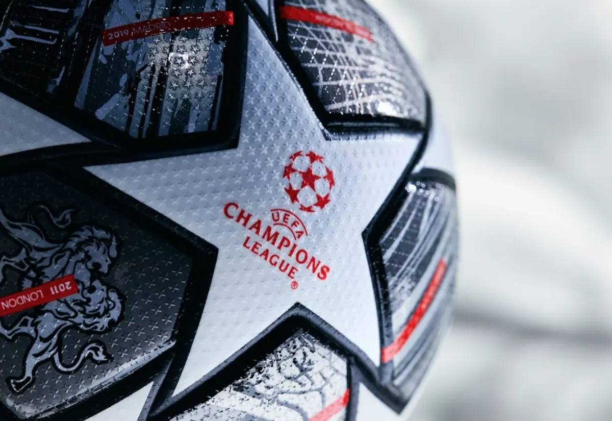Champions League 20th Anniversary football