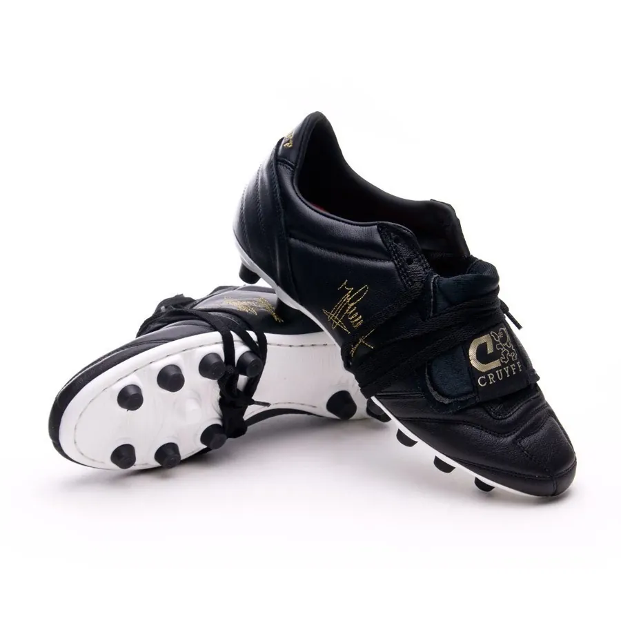 post card post-las-botas-de-futbol-que-no-conocias-cruyff.webp