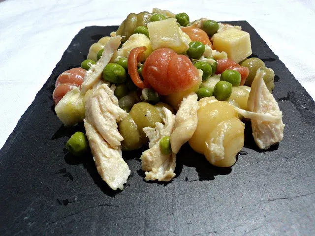 post card Pasta en ensalada y pechugas de pollo.webp