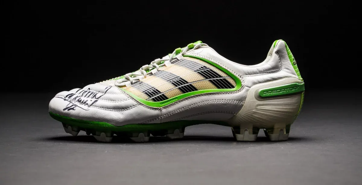 post card adidas-predator-x-2009.webp