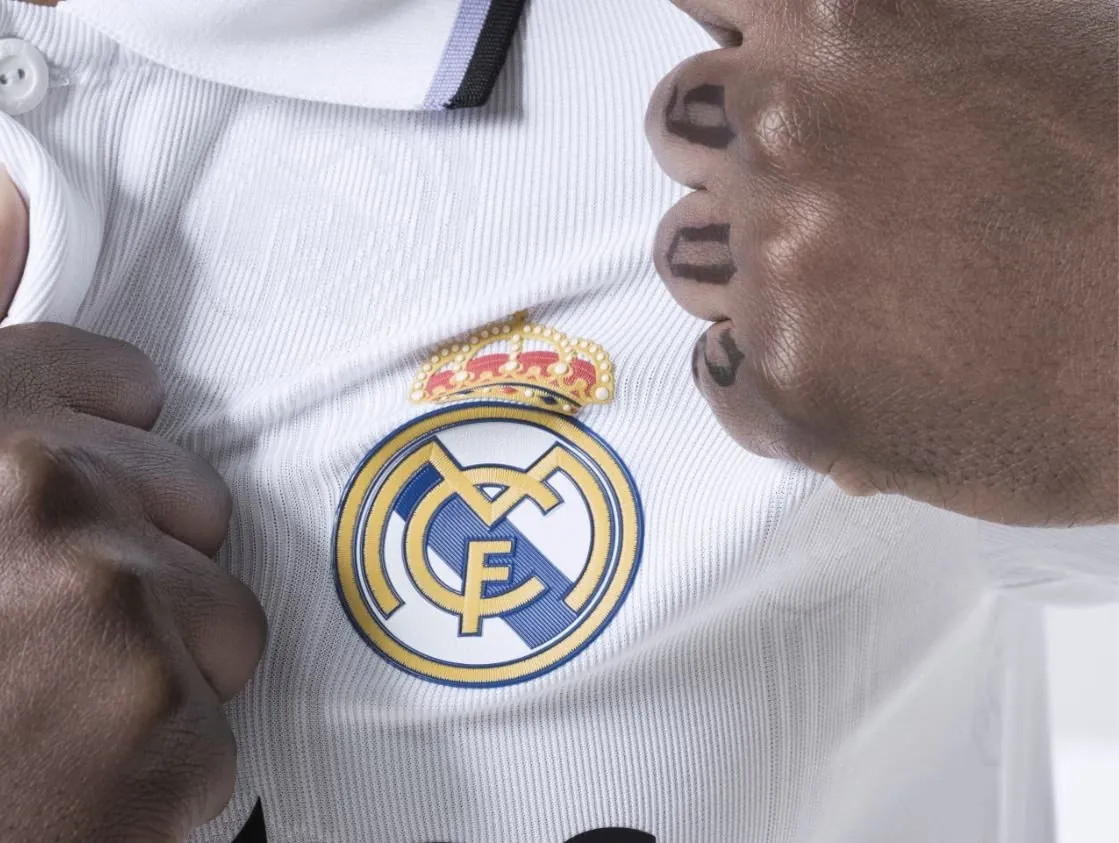 post card FONDO_CAMISETA_MADRID.webp