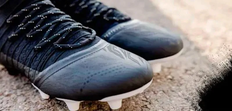 post card post-puma-future-lazertouch-piel.webp