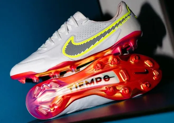 post card post-lanzamientos-del-mes-nike-tiempo-9.webp