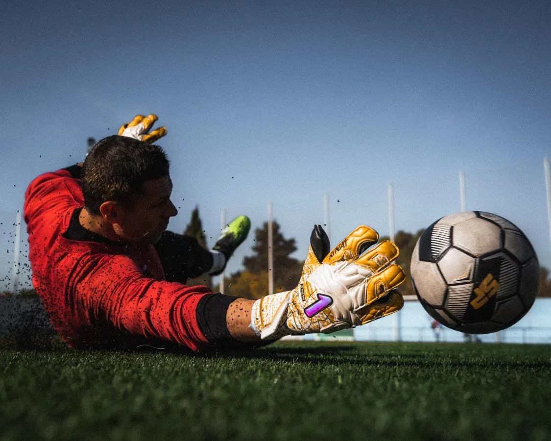 New Rinat Xtreme Guard Pro Goalkeeper gloves