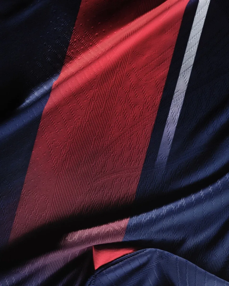 post card post-camiseta-psg-barra.webp