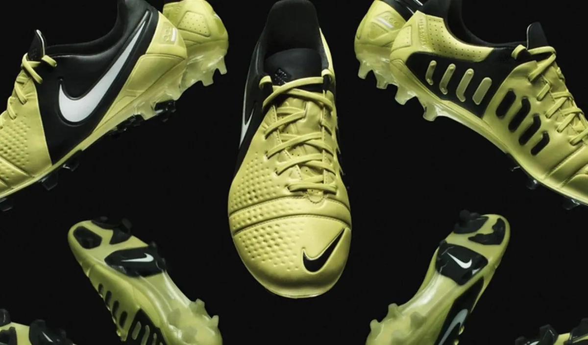 post card post-nike-ctr-magista-tres-espejosjpeg4.webp