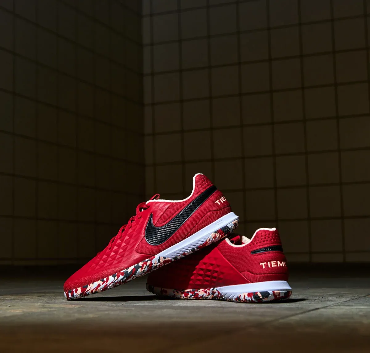 post card blogs-futbolemotionpt-nova-colecao-futsal-nike-small-side-pack-3.webp