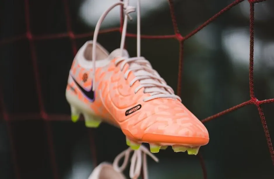 post card post-nike-tiempo-nueve-vs-nike-tiempo-diez-total-diezjpeg1.webp