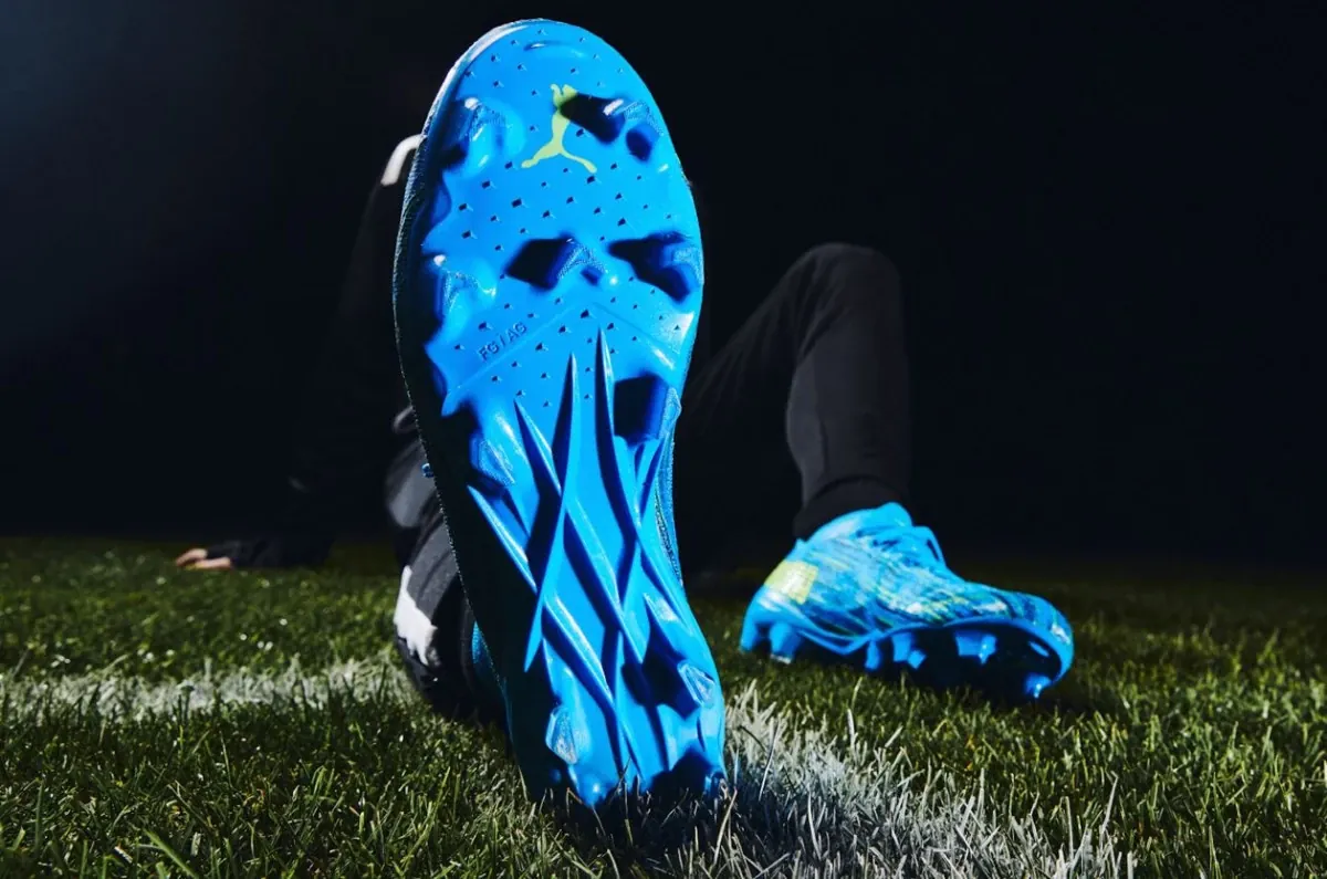 post card mejores-botas-para-porteros-futbolemotion-4.webp