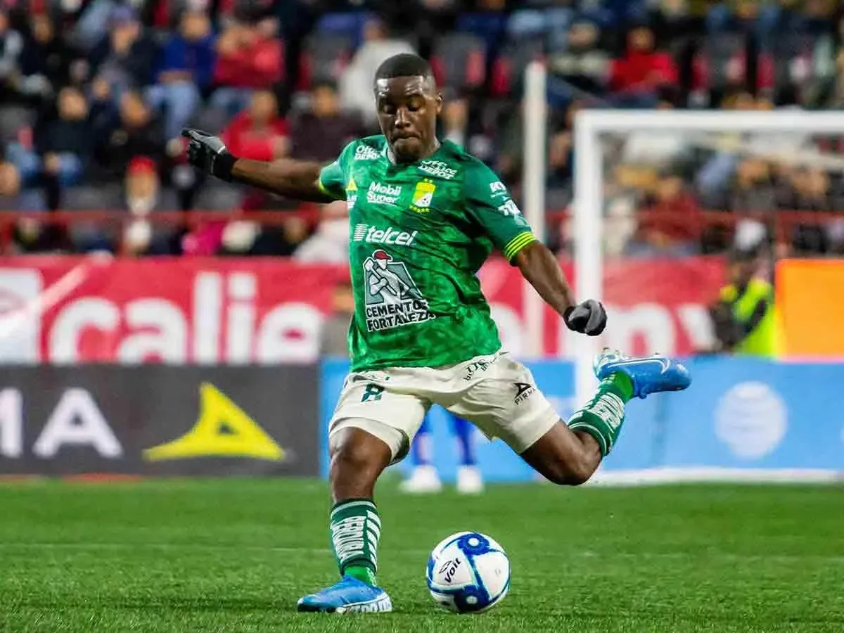 post card Mejores-zapatos-Liga-Mx-futbolemotion-2.webp