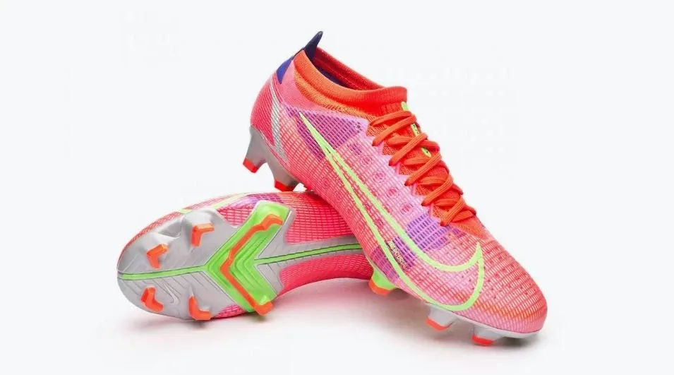 post card post-las-mejores-botas-de-fútbol-de-gama-media-nike-mercurial-vapor-14-pro.webp
