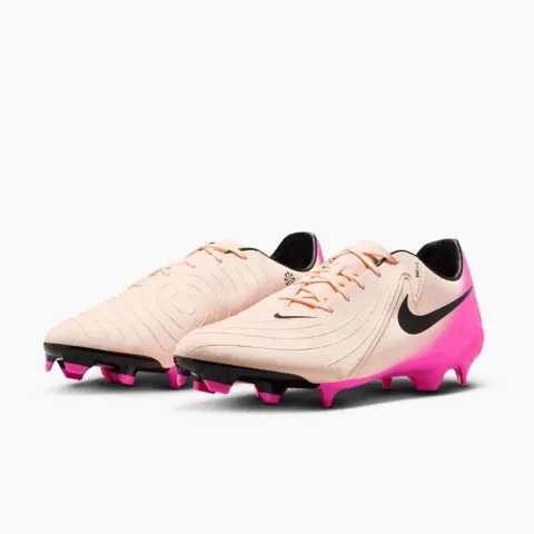 nike phantom GX II Elite soccer cleats