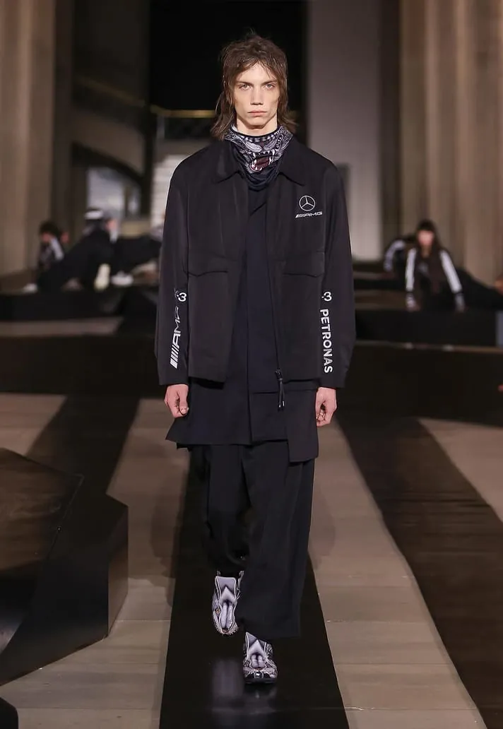 Y3 3