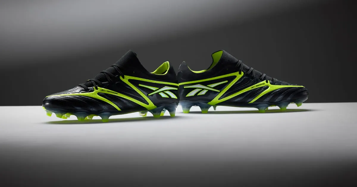 Is Reebok's Sidewinder a "Proper" Football Boot Option?