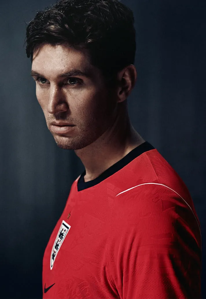England 10