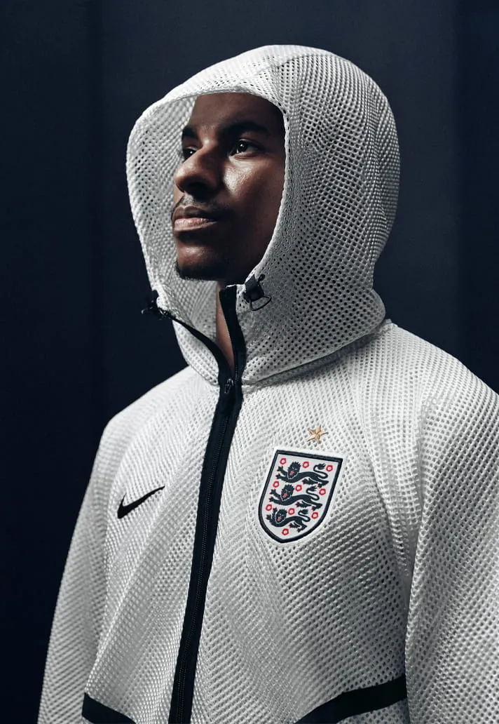 England 7