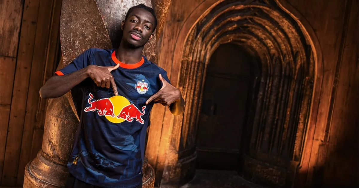 Red Bull Salzburg & PUMA Drop 25/26 Away Shirt