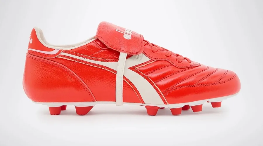 Diadora Drop Glorious Brasil Italy LT+ in Fluo Red