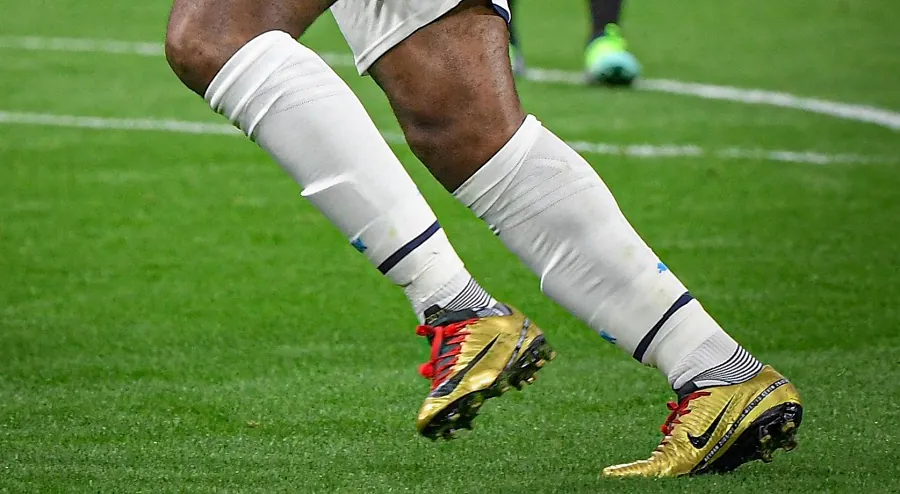 Drogba Scoring Hat-Tricks and Wearing Gold Boots!