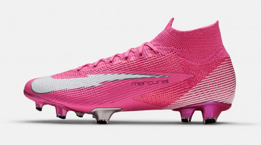 Kylian Mbappé’s Mercurial Superfly Rosa Released